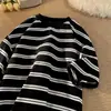 Camiseta de Manga Corta a Rayas para Hombre, Nueva Tendencia Retro Japonesa de Verano, Camiseta Casual Holgada de Media Manga Estilosa y Fresca para Jóvenes