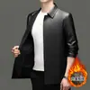 Jaqueta de Couro para Homens do Fabricante Haining, Jaqueta Quente de Outono e Inverno com Lã, Caimento Solto para Homens de Meia-Idade, Roupa Externa Casual para Pais, Roupa Masculina Grande