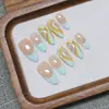 Modelo Más Vendido Transfronterizo, Uñas Portátiles Puras Hechas a Mano, Estilo Francés Simple, Borde Naranja-Amarillo-Azul, Forma de Almendra, Uñas Postizas Pintadas a Mano, Extraíbles