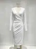Vestido Bodycon de Manga Longa com Decote V Estilo Europeu Saia Cruzada Pregueada Afunilada na Cintura Vestido de Gala Apertado Transfronteiriço