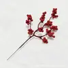 Frutas de Natal, Frutas Vermelhas de Espuma, Galhos de Azevinho, Cachos de Frutas Vermelhas, Frutas da Sorte, Flores Artificiais para Casa, Decoração para Fotografia, Flores Artificiais Atacado