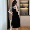 Comércio Exterior Roupas Femininas Foto Real de Vestido Patchwork com Fivela de Strass, Falso Duas Peças, Fenda, Franzido, Comprimento Médio, Tamanho Grande Vestido Camiseta