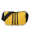 Bolso de Hombro Rayado de Moda Transfronterizo Bolso de Viaje de Gran Capacidad para Deportes al Aire Libre Bolso Cruzado Sencillo Versátil de Color Sólido