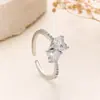 Colección de Anillos de Latón Plateado con Circonita de Moda Más Vendidos, Anillos de Plata de Lujo Ligero Transfronterizos, Versátiles para el Uso Diario