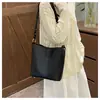 La popular bolsa de cubo para mujer de este año 2026 nueva bolsa de hombro para el día a día primavera-verano bolsa cruzada retro versátil