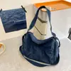 Bolso Tote de Mezclilla Lavada de Gran Capacidad Nuevo Verano 2026 para Mujer, Diseño de Nicho, Bolso Cruzado Versátil para el Trabajo