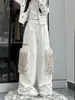 Calça de Pelúcia Branca Retrô de Cintura Alta com Bolsos Grandes e Design Plissado, Calça de Trabalho Solta de Perna Reta Estilo Americano para Mulheres, Outono