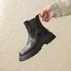 Botas Chelsea plataforma estilo britânico para mulheres Outono e Inverno 2023 Novas Botas Martin retrô com forro de pele de ovelha e lã Botas de neve de lã