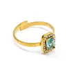 Anel quadrado de zircônia colorida elegante retrô luxo leve feminino nicho moda aço titânio ouro 18K anel aberto vendas diretas