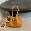 Bolso de color liso para el día a día para otoño de 2026, con un diseño texturizado y plisado, bolso de axila estilo coreano, gran capacidad, elegante, con estilo y moderno bolso de hombro para mujer