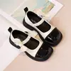 Zapatos para niñas, zapatos de piel de princesa para niños, nuevo modelo 2026 Mary Jane de suela blanda, elegantes, estilo pequeño Chanel, para estudiantes, para primavera y otoño