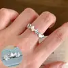 Anillo Minimalista Estilo Coreano para Mujer, Estilo Geométrico Fresco, Único y Elegante, Anillo Abierto de Lujo Ligero de Nicho, Anillo para Dedo Índice Estilo Bosque, Moderno
