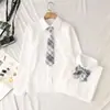 Camisas de Uniforme Jk para Homens e Mulheres Manga Comprida Básica Nova Solta Estudante Camisas Brancas Tops para Usar por Baixo Versátil Outono e Inverno
