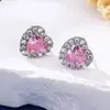 Brincos de Coração Micro-Pavimentados com Zircônia Estilo Coreano Modernos Novos para Mulheres, Design Simples, Doces Femininos Elegantes Brincos de Coração de Pêssego