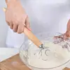 Batidor de huevos manual con mango de madera, mango de roble, espiral de acero inoxidable, batidor de harina para hornear, mezclador de harina, palo para mezclar masa