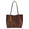 Bolso de Hombro Retro de Gamuza 2026 para Mujer, Gran Capacidad, Bolso de Mano de un Solo Hombro, Versátil para el Trabajo, Moda Simple, Bolso de Axila