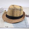 Sombrero de Jazz de Paja Transpirable con Visera para Hombre de Primavera y Verano con Cuadros Grandes Sombrero Fresco Protector Solar Sombrero para Pareja