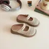 Sandalias de Niña Verano Birkenstocks Bohemias de Punta Cerrada Medias Zapatillas Ropa de Exterior de Verano para Mujer Nuevo Estilo 2025 Slip-on Frescas