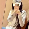 Camiseta Solta de Manga Longa Personalizável com Estampa de Letras no Braço, Estilosa e Versátil, Top Camiseta Unissex de Alta Qualidade