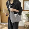 Bolso de hombro versátil de gran capacidad con textura, estilo coreano, de doble cara, para bandolera y tote, 2026