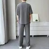 Conjunto Casual de Verano Lujo Ligero de Dos Piezas Delgado Moda Cuello en V Manga Corta Seda de Hielo Sensación Fresca Conjunto Elástico Conjunto Deportivo Hombre