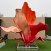 Escultura de flor de paisagismo em aço inoxidável com elemento aquático em larga escala, escultura decorativa de chão grande de forma irregular abstrata com acabamento espelhado para imóveis
