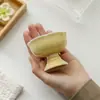 Taza de Té de Cerámica Amarilla Clara Suave de Pie, Taza de Té para el Hogar, Juego de Té Kung Fu, Taza Individual con Borde en Forma de Flor, Taza Maestra Rosa de las Dinastías Tang y Song