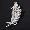 Nuevo broche de ramo de alta gama de moda para mujer, pin de solapa moderno y sofisticado, ramillete elegante y lujoso