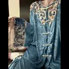 Pijama Retro Floral de Terciopelo Estilo Nacional para Mujer, Nuevo Conjunto de Ropa para el Hogar Cómodo y Agradable al Tacto de Talla Grande para Otoño e Invierno que se Puede Usar Afuera