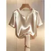 Top de Cetim com Decote V, elegante camisa de cetim com design de decote V decorado com pérolas e um efeito drapeado