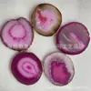 Venta al por mayor de fábrica ágata galvanizado borde dorado piedra cruda natural posavasos para taza de té posavasos para taza decoraciones adornos para sala de estar mesa de comedor