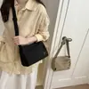 Bolso cruzado pequeño y ligero transfronterizo para mujer, nuevo bolso pequeño horizontal de un solo hombro versátil para viajes y desplazamientos, bolso cruzado de color liso