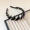 Diadema de dientes plisada envuelta en perlas estilo coreano, diadema de malla estilo ballet con corona alta para niñas, accesorio versátil para el cabello para salir