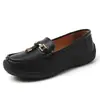 Nuevos mocasines de ajuste ancho, zapatos planos casuales para mujer, zapatos tipo mamá de material suave y suela blanda, mocasines cómodos de talla grande para mujer