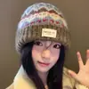 Chapéu estilo Fair Isle para mulheres, com forro de fleece espesso para aquecimento no outono e inverno, protege as orelhas, afina o rosto, gorro de tricô, resistente ao frio e com estilo Lei Feng