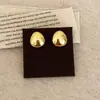 Pendientes Metálicos Esmaltados de Diseño Retro Simple Europeo y Americano, Sentido de Alta Gama, Lujo Ligero, Elegante, Estilo Frío, Pendientes Versátiles para Mujer