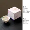 Taza de té de cerámica pintada a mano bajo vidriado con un pez jugando con una flor de loto, diseñada para mujeres, adecuada para uso doméstico y como regalo de juego de té estilo chino