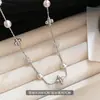 2026 Nuevo Modelo Collar de Perlas Estrelladas con un Toque de Alta Gama, Cadena para Clavícula de Lujo Ligero Nicho, Accesorios Estilo Coreano para Mujer al por Mayor