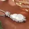 Colgante de calabaza grande de imitación de ágata helado, calcedonia, piedra de jade, lujo incrustado, diseño de collar para suéter, nicho femenino, comparable al jade de imitación
