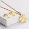 Collar de Acero de Titanio para Mujer de Comercio Electrónico Transfronterizo, Cadena para Clavícula Estilo Ins Nicho, Pendiente Elegante Estilo Colgante, Comercio Exterior Sudamericano y Africano