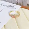 Anel Aberto Gota de Óleo Esmaltado Luz Luxo Alto Padrão Anel Caixa Cega Ao Vivo Vintage Estilo Palácio Flor
