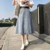 Saia jeans feminina de comprimento médio, novo estilo verão 2026, cintura alta, abotoada, modeladora para meninas plus size, saia evasê para figuras petites
