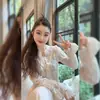 Blusas de Nicho Estilo Tailandés para Primavera y Otoño, Hermosas Blusas para Mujer, Camisas de Encaje Bordado Huecas Elegantes de Gama Alta con Sentido de Diseño