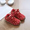 Zapatillas de entrenamiento retro alemanas para niños 2026 primavera y otoño nueva versión coreana para niñas con lunares Zapatillas Forrest Gump suela blanda zapatillas deportivas para correr