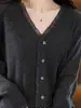 Camisa de Renda com Decote V para Mulheres Outono 2025 Novo Look Emagrecedor Top que Cobre a Barriga Tamanho Grande Suéter de Tricô Vermelho