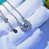 Explosiones Vivas Gotas de Agua Circonia 5A Redonda Bolsa Colgante Corazón de Amor Chapado pt950 Ocho Corazones Ocho Flechas Diamante de Alto Carbono Collar Mujer