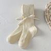Pantis para niñas Primavera y Otoño Delgadas Leggings para niños Medias de seda Blancas Ropa exterior Leggings para bebé Ganchos para los pies