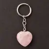 Llavero con colgante de corazón transfronterizo de 30*12 mm, corazón de cristal rosa de piedra natural, accesorio popular para DIY