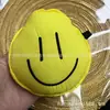 Novo Amarelo Sorriso Rosto Sorridente Enchimento de Algodão Acessórios para Joias Roupas da Moda Sapatos da Moda Meias da Moda Acessórios para Cabelo da Moda Acessórios de Rosto Sorridente