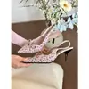 Primer Encuentro con las Sandalias Abiertas de Tacón Alto Fino con Estampado Floral, Punta Puntiaguda y Moño para Mujer, Primavera 2026